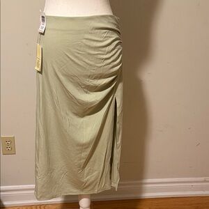 Wilfred Light Green Maxi Skirt